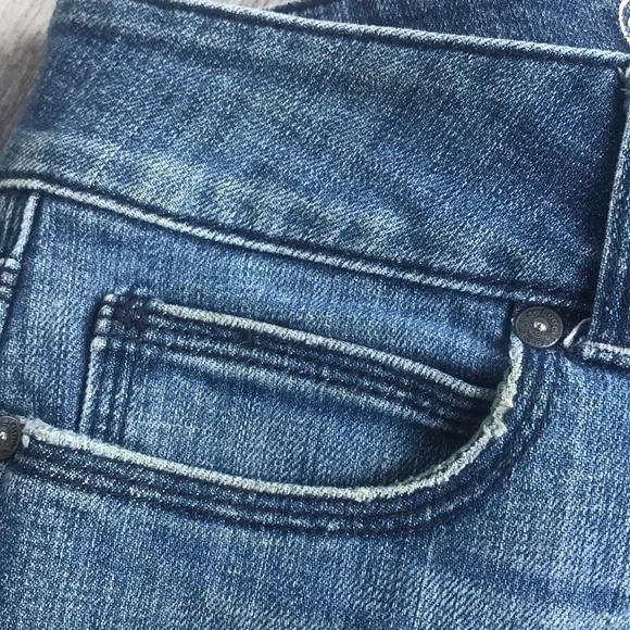 Refuge Premium Long Jean Shorts Size 9 - Picture 12 of 12